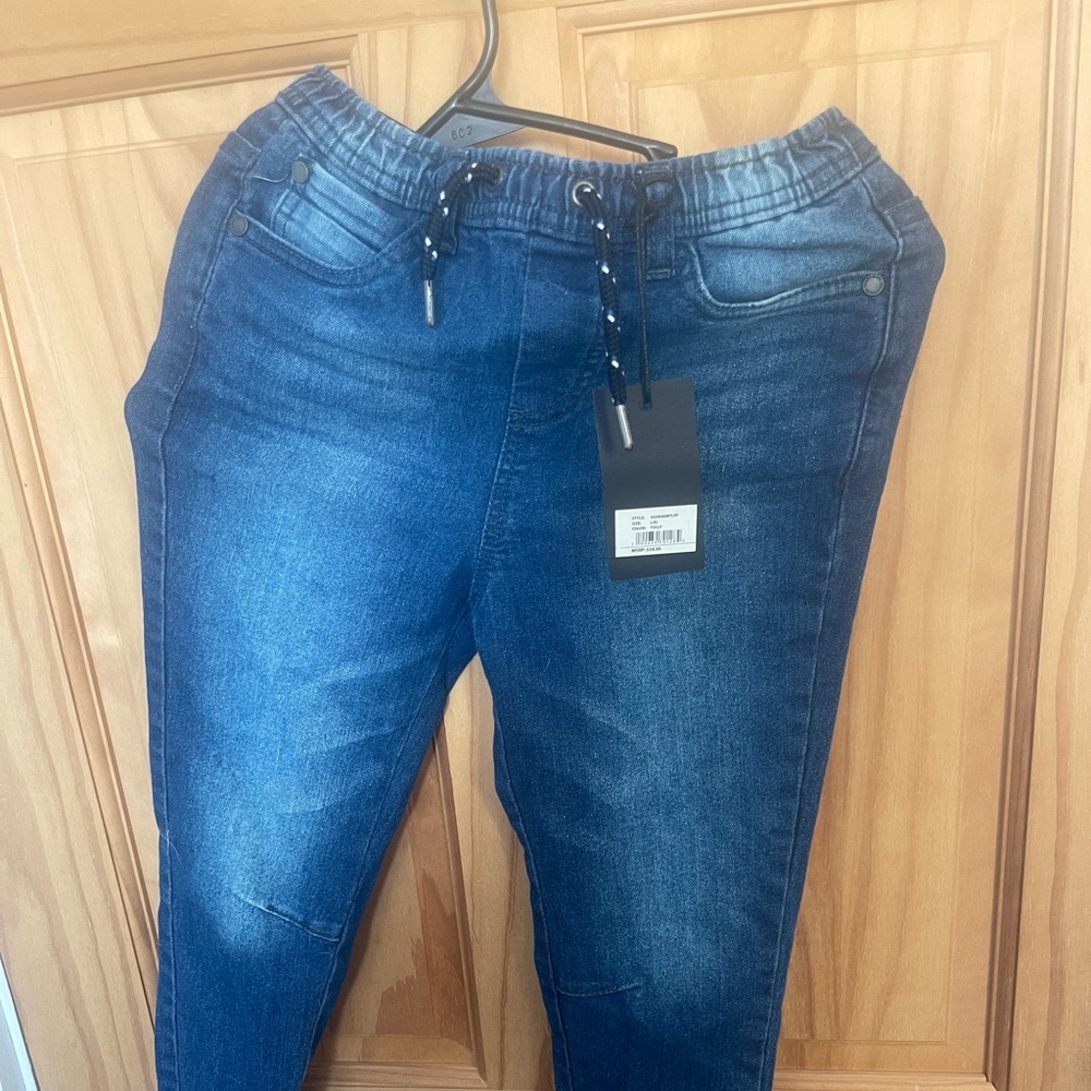 New With Tags, Girls Size 6 (L) Steve’s Jeans. Paid $34